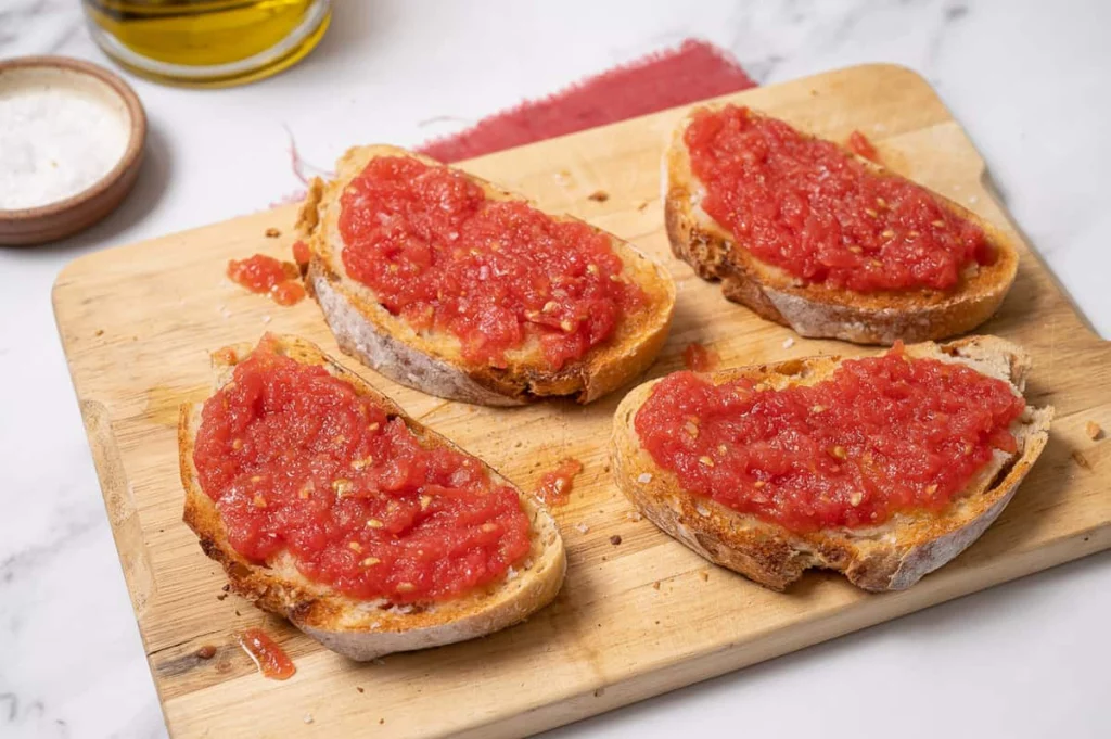 crusty bread with tomato