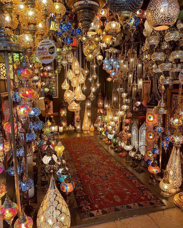 Lamp store Grand Bazaar, Istanbul