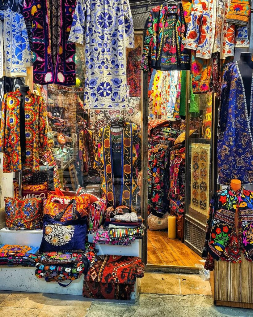 Scarf store Grand Bazaar, Istanbul