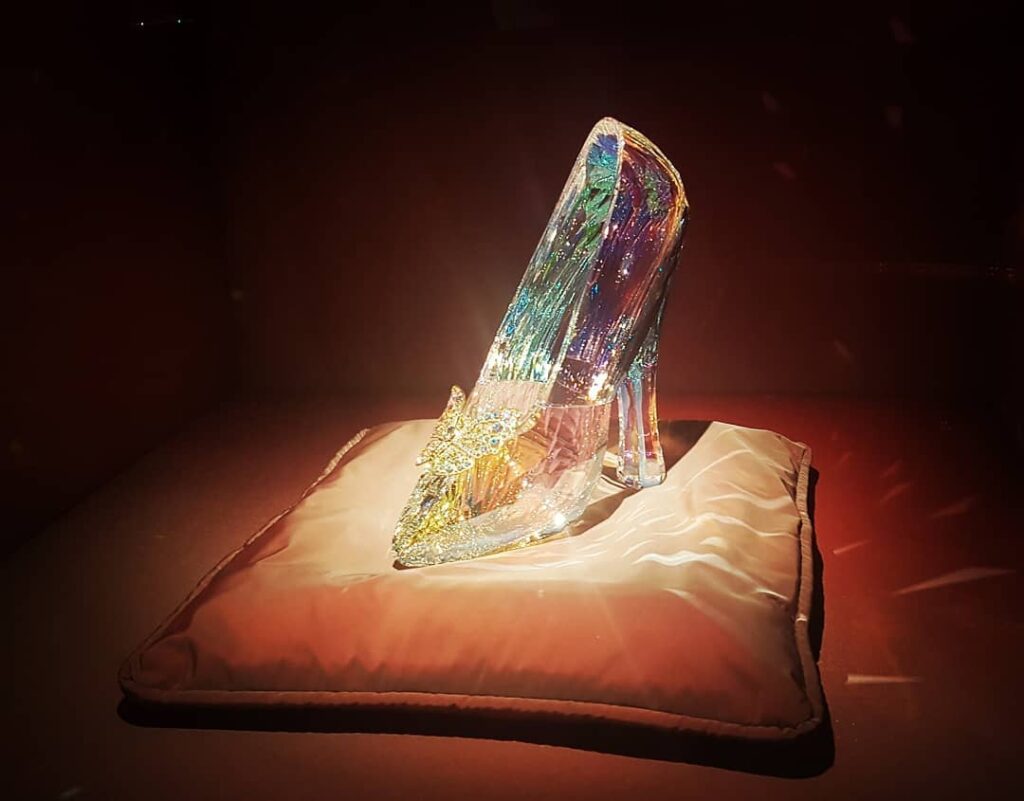 swarovski museum austria boot