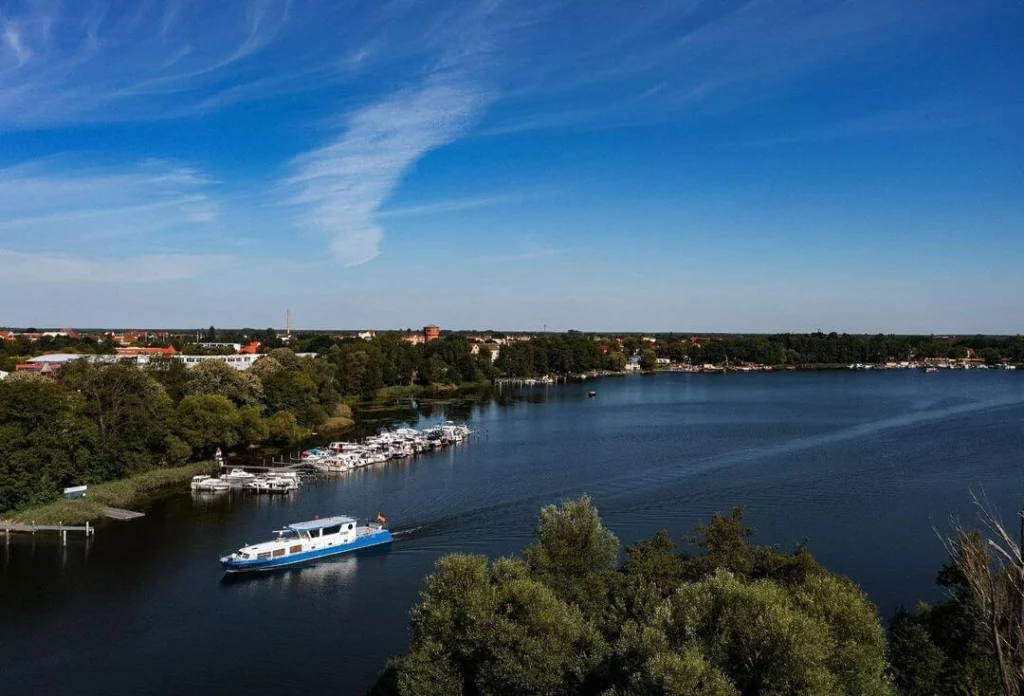 LehnitzSee view 1024x696 jpg