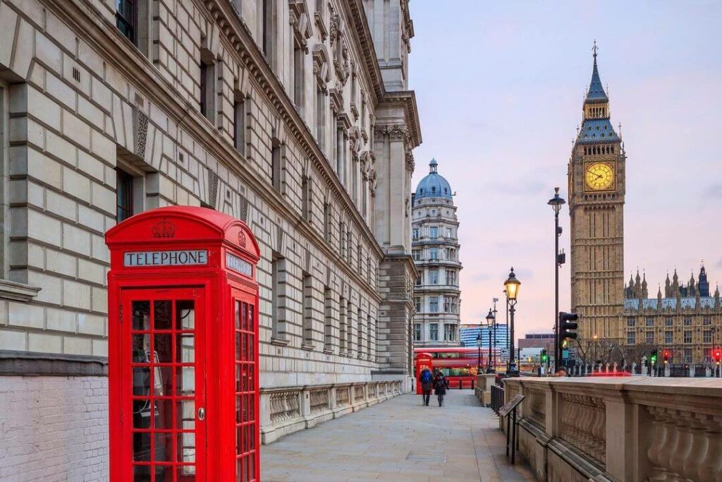 Big Ben London with famous telephone cabin
