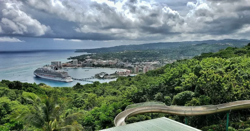 Mystic Mountain bobsled, Ocho Rios, Jamaica