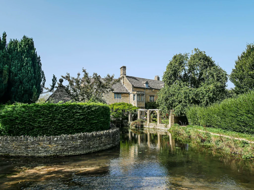 19 Weekend Trips From London By Train and Bus 12 The Cotswolds, UK