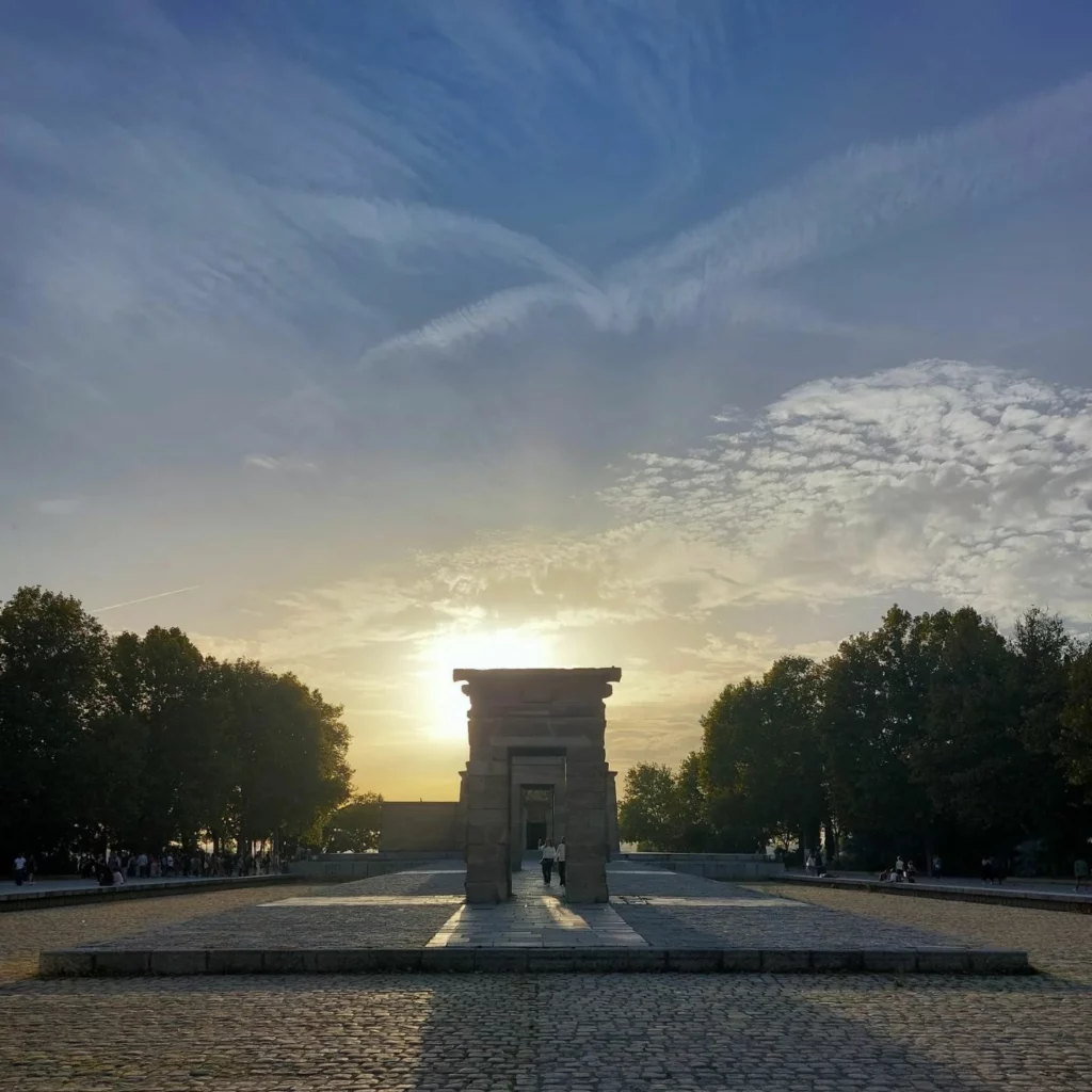 La Montaña Park and Temple of Debod, Madrid