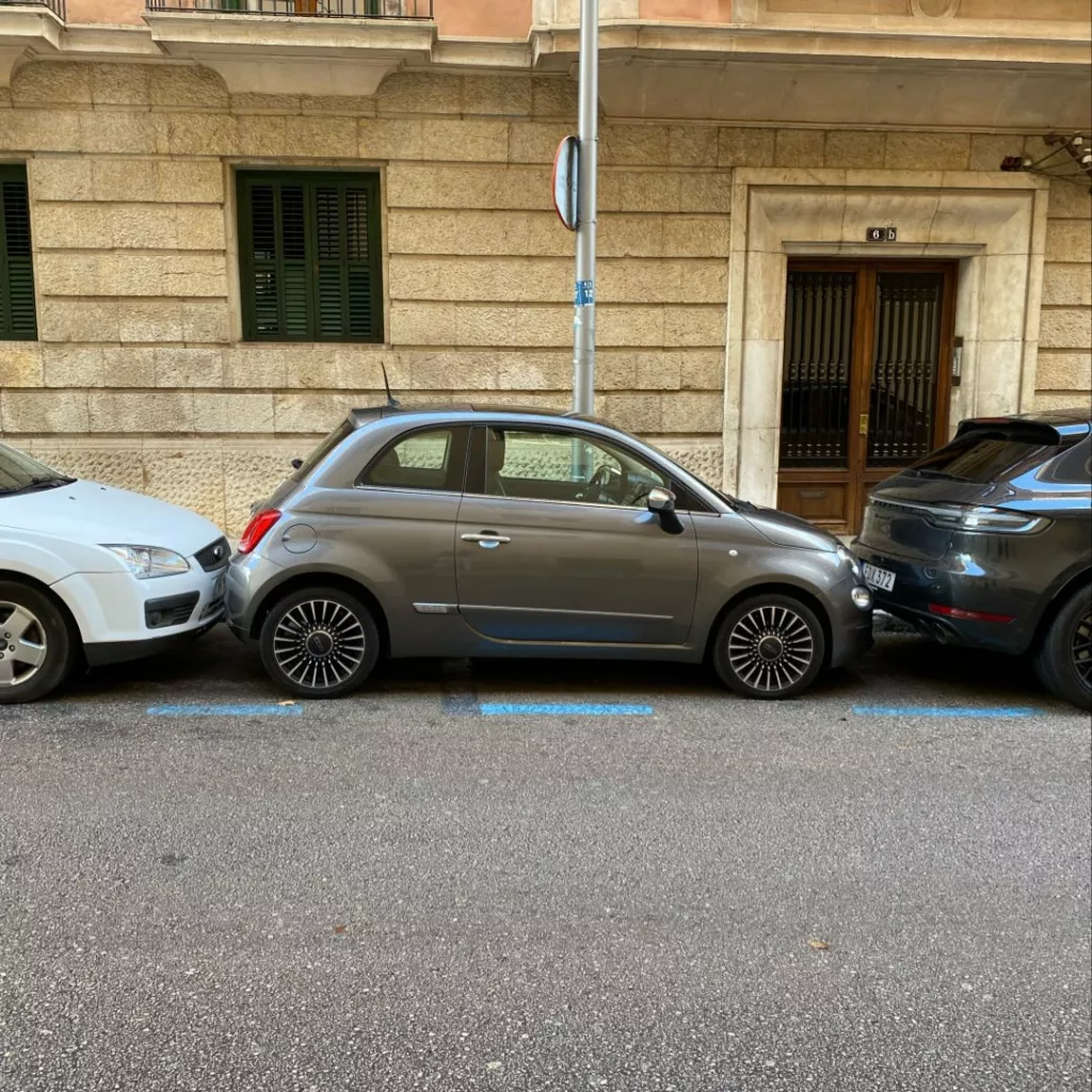 Tight parking in Spain