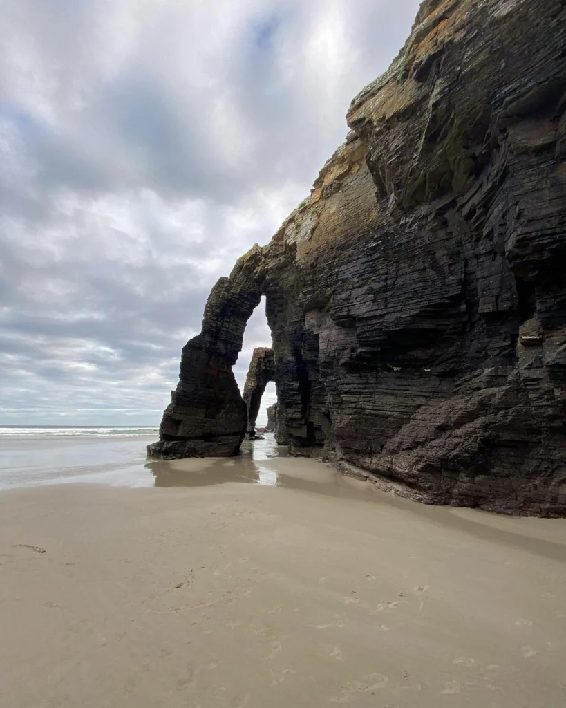 playa de las catedrales view