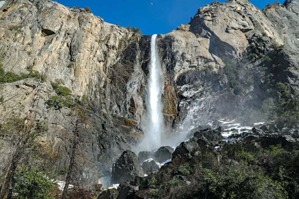 Brideveil Falls Trail Yosemite Village