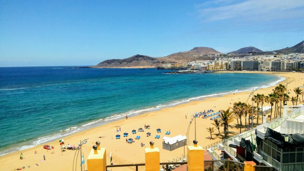 Las Canteras Beach