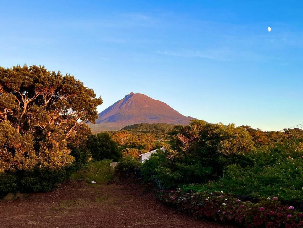 Pico Mountain Peak 3