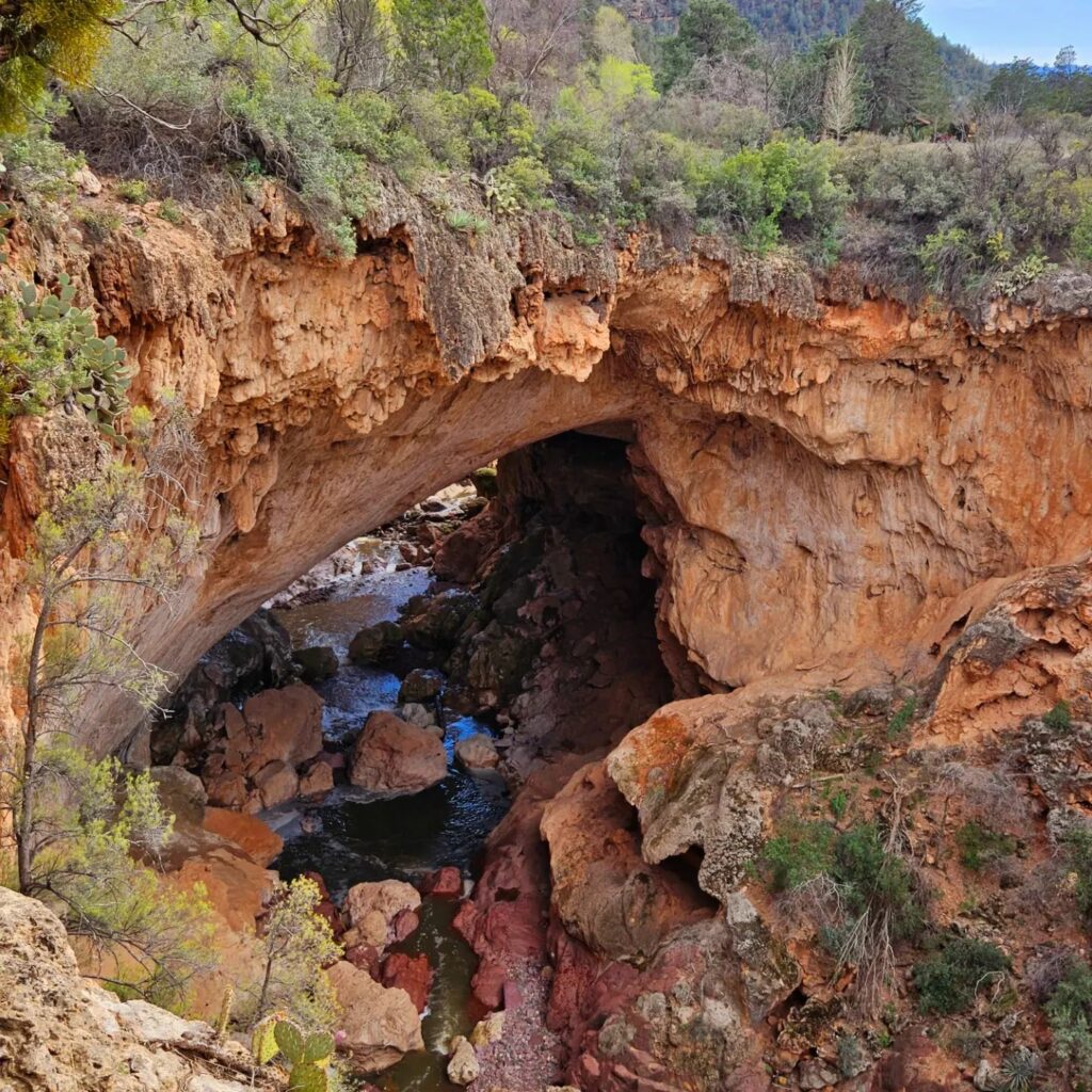 Tonto Natural Bridge 2