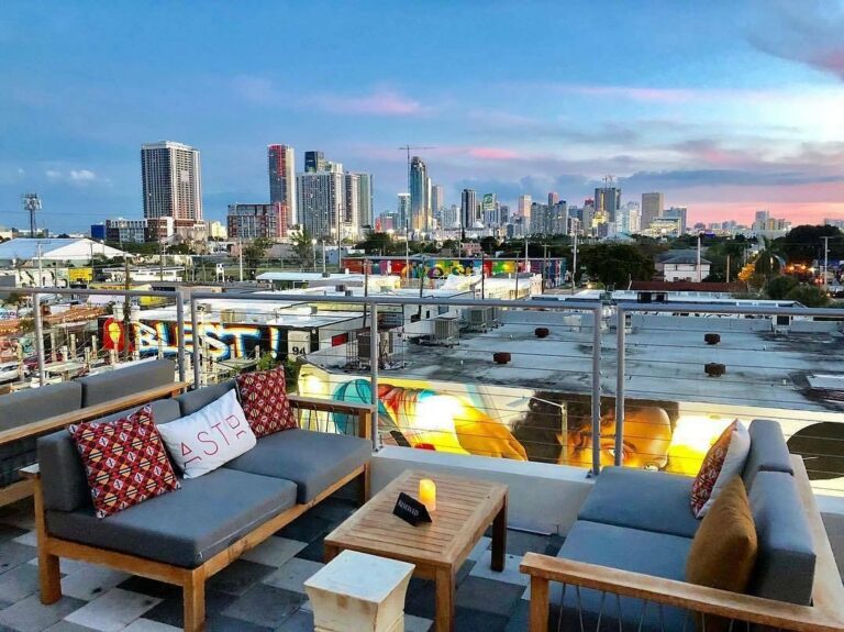 Miami's Rooftop Restaurants & Bars with Views - WhyThisPlace.com