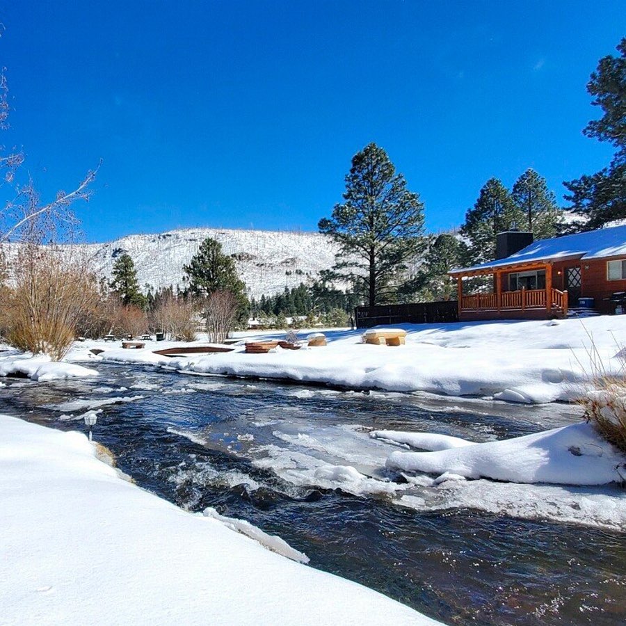 Where does it snow in Arizona?