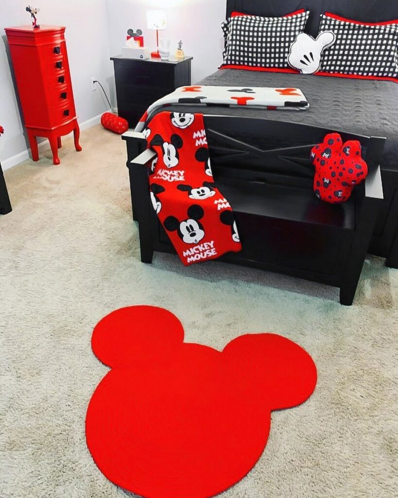 Disney-themed houseware-1