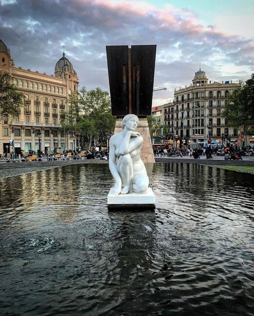 Plaça de Catalunya-1