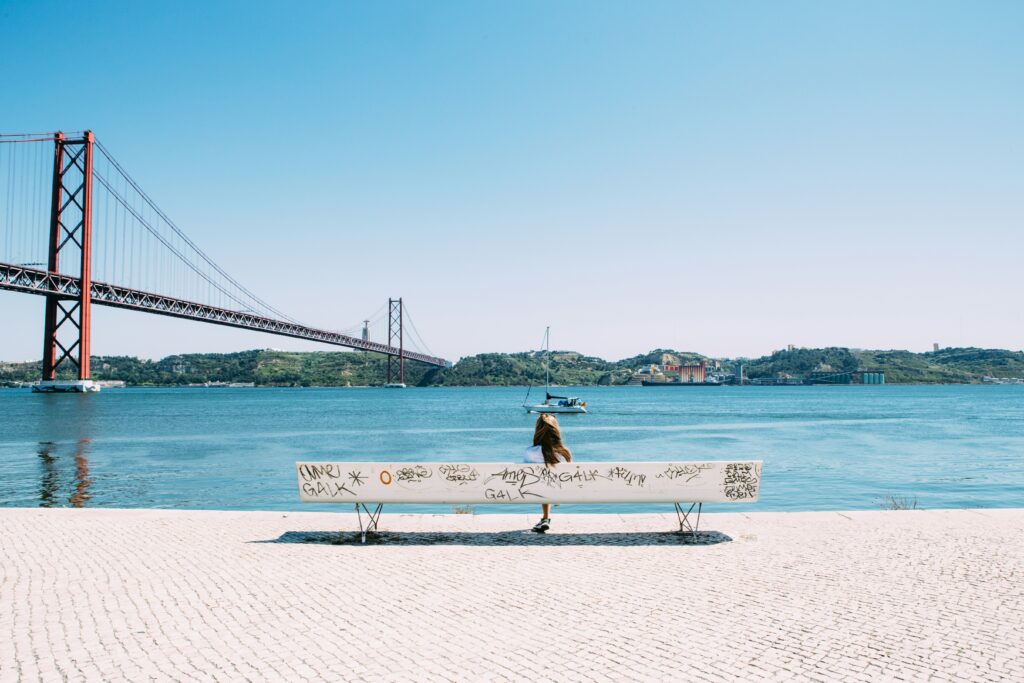 Awesome Ideas and Places to Go on a First Date in Lisbon