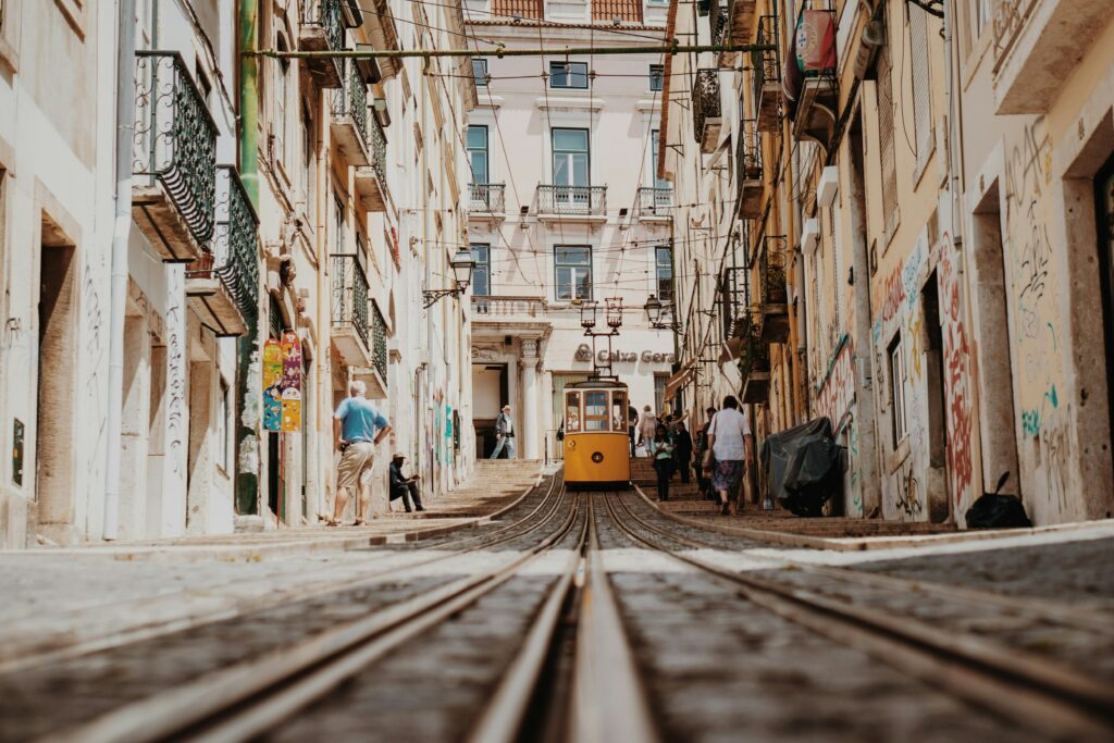 julian dik 2oppHSFvTJY unsplash